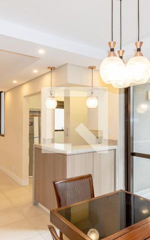 Apartamento para alugar com 70m², 2 quartos e 2 vagas Apartamento para alugar com 70m², 2 quartos e 2 vagasSala