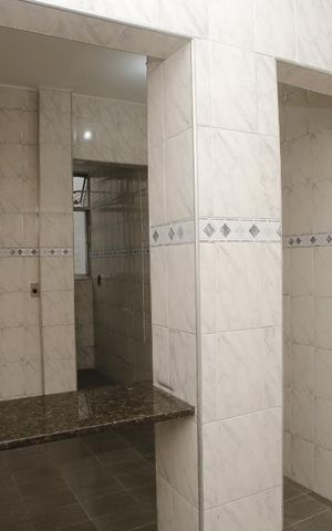 Apartamento à venda com 64m², 2 quartos e sem vagaCozinha e Área de Serviço