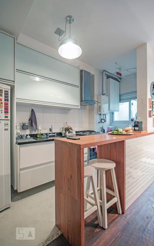 Apartamento à venda com 80m², 1 quarto e 2 vagas Apartamento à venda com 80m², 1 quarto e 2 vagasCozinha
