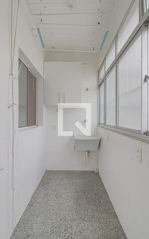 Apartamento para alugar com 100m², 3 quartos e 1 vagaÁrea de Serviço 