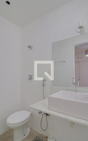 Apartamento para alugar com 100m², 3 quartos e 1 vagaBanheiro do Quarto Suíte 