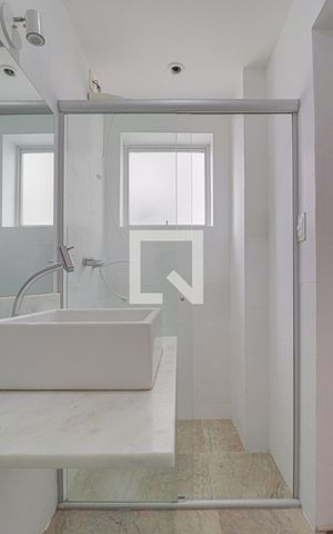 Apartamento para alugar com 100m², 3 quartos e 1 vagaBanheiro do Quarto Suíte 