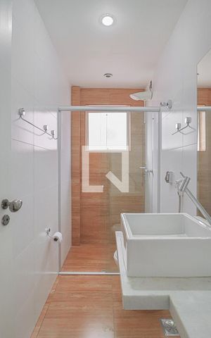 Apartamento para alugar com 100m², 3 quartos e 1 vagaBanheiro do Corredor 