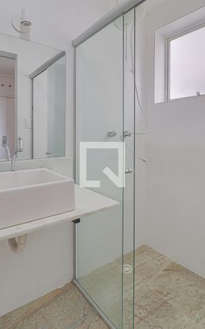 Apartamento para alugar com 100m², 3 quartos e 1 vagaBanheiro do Quarto Suíte 