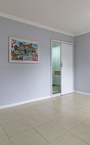 Casa de condomínio para alugar com 208m², 4 quartos e 1 vaga Casa de condomínio para alugar com 208m², 4 quartos e 1 vagaQuarto 1 - Suíte