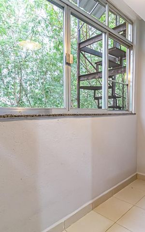Casa de condomínio para alugar com 208m², 4 quartos e 1 vaga Casa de condomínio para alugar com 208m², 4 quartos e 1 vagaVaranda do Quarto 3