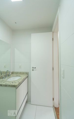 Apartamento para alugar com 61m², 2 quartos e 1 vaga