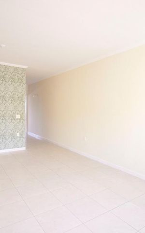 Casa para alugar com 210m², 4 quartos e 2 vagasSala