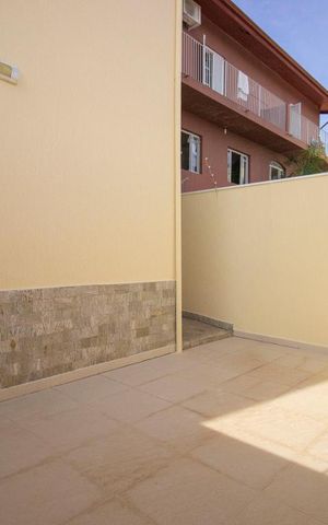 Casa para alugar com 210m², 4 quartos e 2 vagasQuintal