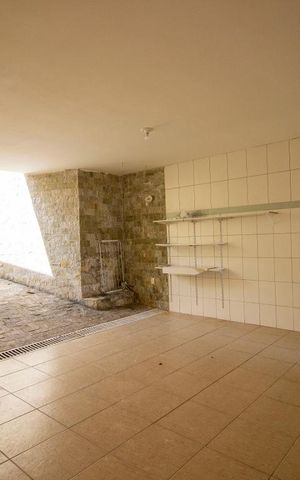 Casa para alugar com 210m², 4 quartos e 2 vagasÁrea de Serviço