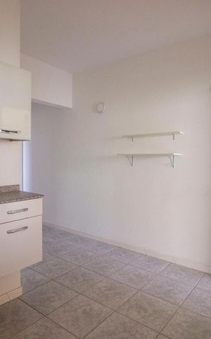 Casa para alugar com 210m², 4 quartos e 2 vagasCozinha 2