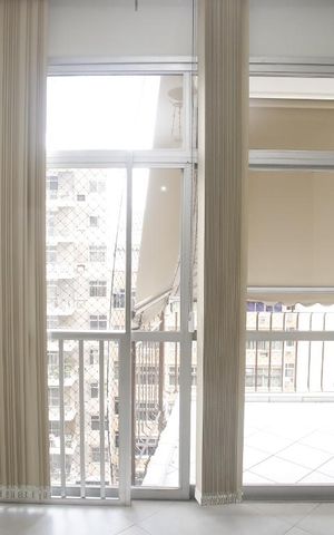 Apartamento à venda com 97m², 3 quartos e 2 vagasSala