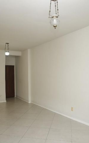 Apartamento à venda com 97m², 3 quartos e 2 vagasSala
