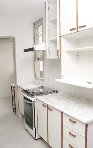 Apartamento à venda com 97m², 3 quartos e 2 vagasCozinha