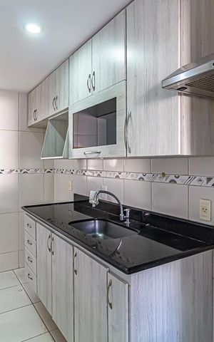 Apartamento à venda com 75m², 3 quartos e 1 vaga Apartamento à venda com 75m², 3 quartos e 1 vagaCozinha - Armários