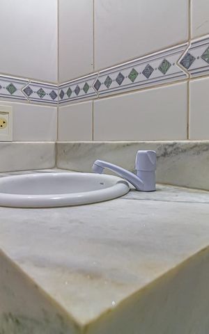 Apartamento à venda com 75m², 3 quartos e 1 vaga Apartamento à venda com 75m², 3 quartos e 1 vagaBanheiro Social