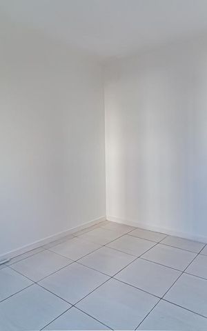 Apartamento à venda com 75m², 3 quartos e 1 vaga Apartamento à venda com 75m², 3 quartos e 1 vagaQuarto 2