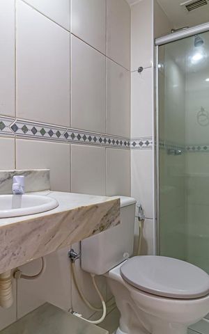Apartamento à venda com 75m², 3 quartos e 1 vaga Apartamento à venda com 75m², 3 quartos e 1 vagaBanheiro Social