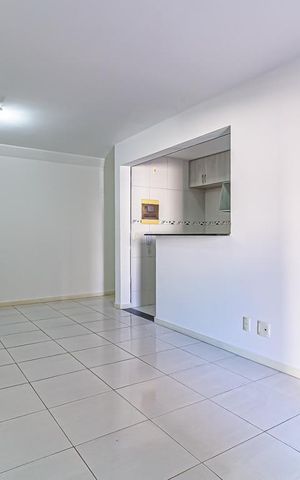 Apartamento à venda com 75m², 3 quartos e 1 vaga Apartamento à venda com 75m², 3 quartos e 1 vagaSala