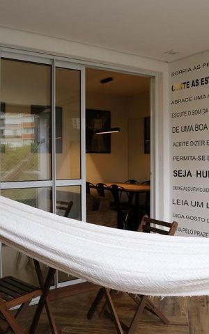 Apartamento à venda com 77m², 2 quartos e 2 vagasVaranda da Sala