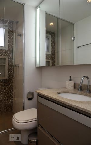 Apartamento à venda com 77m², 2 quartos e 2 vagasBanheiro da Suíte 2