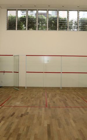 Apartamento à venda com 77m², 2 quartos e 2 vagasQuadra squash