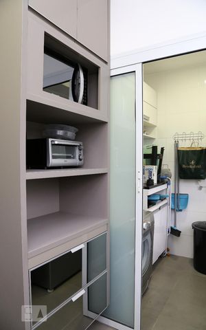 Apartamento à venda com 77m², 2 quartos e 2 vagasCozinha - Armários