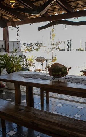 Casa à venda com 298m², 4 quartos e 2 vagasEspaço Gourmet