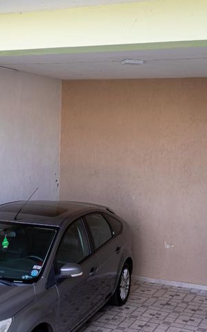 Casa à venda com 298m², 4 quartos e 2 vagasGaragem