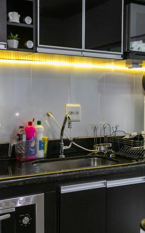 Casa à venda com 298m², 4 quartos e 2 vagasCozinha integrada
