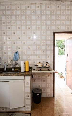 Casa à venda com 300m², 5 quartos e sem vaga Casa à venda com 300m², 5 quartos e sem vagaCozinha - casa 2