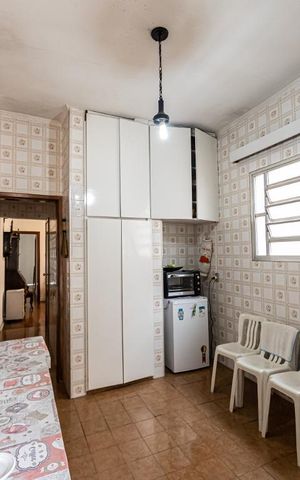 Casa à venda com 300m², 5 quartos e sem vaga Casa à venda com 300m², 5 quartos e sem vagaCozinha - casa 2