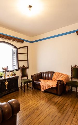 Casa à venda com 300m², 5 quartos e sem vaga Casa à venda com 300m², 5 quartos e sem vagaSala - Casa 2