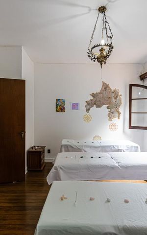 Casa à venda com 300m², 5 quartos e sem vaga Casa à venda com 300m², 5 quartos e sem vagaQuarto 1 - Casa 2