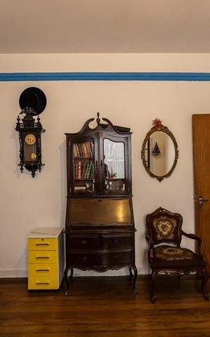 Casa à venda com 300m², 5 quartos e sem vaga Casa à venda com 300m², 5 quartos e sem vagaSala - Casa 2