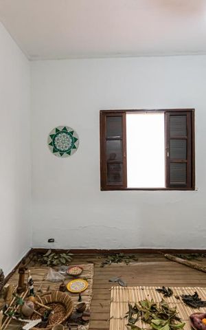 Casa à venda com 300m², 5 quartos e sem vaga Casa à venda com 300m², 5 quartos e sem vagaQuarto 2