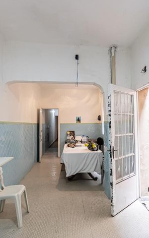 Casa à venda com 300m², 5 quartos e sem vaga Casa à venda com 300m², 5 quartos e sem vagaCozinha