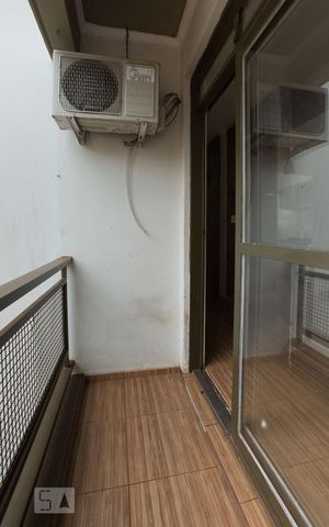 Apartamento para alugar com 60m², 2 quartos e 1 vagaVaranda