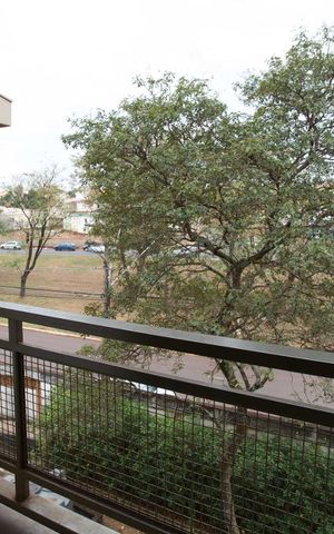 Apartamento para alugar com 60m², 2 quartos e 1 vagaVaranda