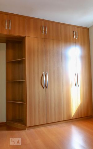 Apartamento para alugar com 160m², 4 quartos e 2 vagas Apartamento para alugar com 160m², 4 quartos e 2 vagasQuarto Suíte