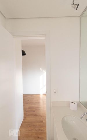 Apartamento para alugar com 70m², 2 quartos e 1 vaga Apartamento para alugar com 70m², 2 quartos e 1 vagaBanheiro Suíte 2