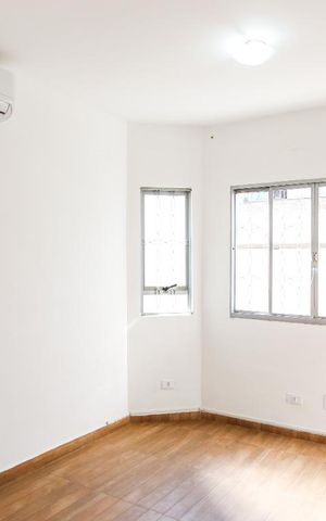 Casa para alugar com 100m², 3 quartos e 2 vagasSala
