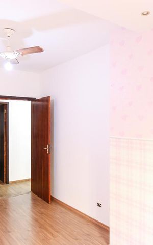 Casa para alugar com 100m², 3 quartos e 2 vagasQuarto