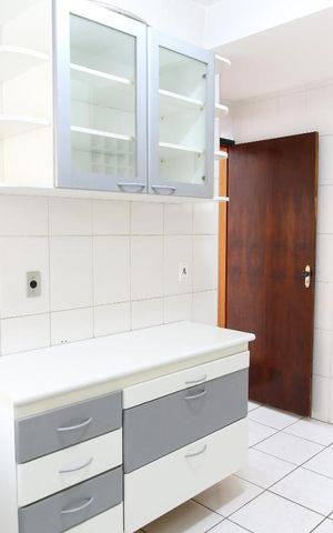 Casa para alugar com 100m², 3 quartos e 2 vagasCozinha