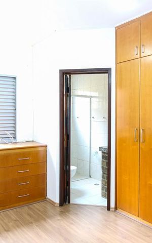 Casa para alugar com 100m², 3 quartos e 2 vagasSuíte
