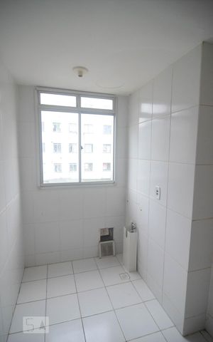 Apartamento para alugar com 42m², 2 quartos e 1 vagaÁrea de serviço