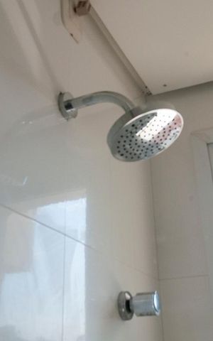 Apartamento à venda com 90m², 2 quartos e 2 vagas Apartamento à venda com 90m², 2 quartos e 2 vagasBanheiro