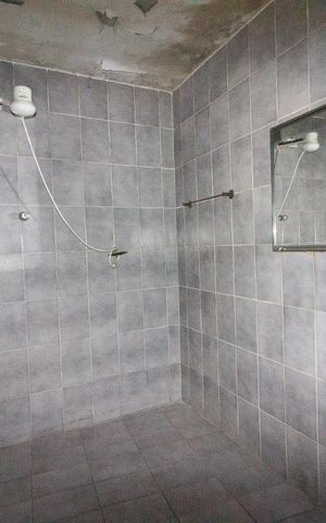 Casa para alugar com 120m², 3 quartos e 4 vagasBanheiro