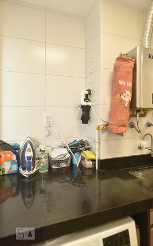 Apartamento à venda com 65m², 2 quartos e 1 vagaÁrea de serviço