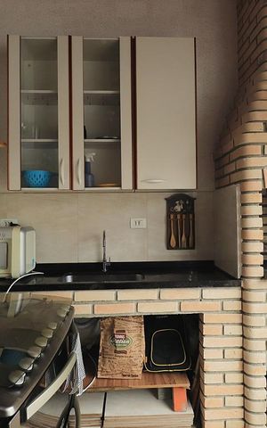 Apartamento à venda com 140m², 3 quartos e 2 vagasCozinha